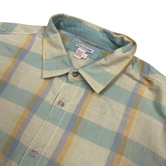 Carbon2Cobalt Other - Carbon 2 Cobalt Shirt Men's XL Wildflower Plaid‎ Short Sleeve Button Up Colorful